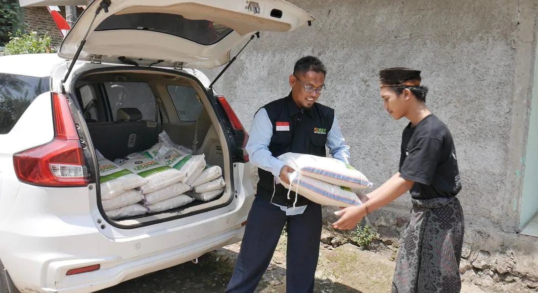 Berkah Berlimpah di Pondok Pesantren Al-Mansyuriyah: Aksi Nyata BMH Bantu Kebutuhan Santri